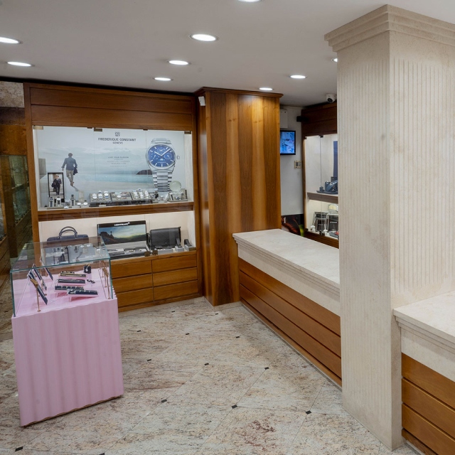 CPGioielli pavona gioielleria boutique ferragni frederique constant comete7 mobile