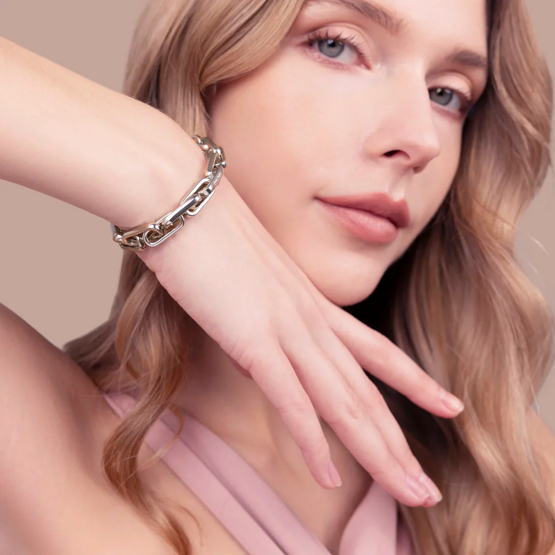 M18037BBR.WGXXAVRG_5