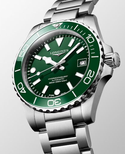 Screenshot_26-3-2026_10111_www.longines.com